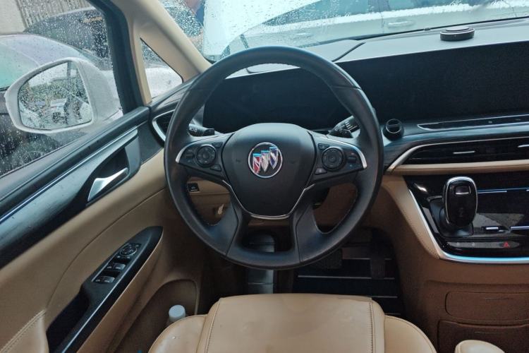 Used Buick GL8 2020 ES Land Cruiser 653T Flagship Model Steering Wheel