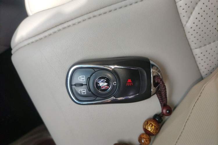 Used Buick GL8 2020 ES Land Cruiser 653T Comfort Edition Vehicle Key