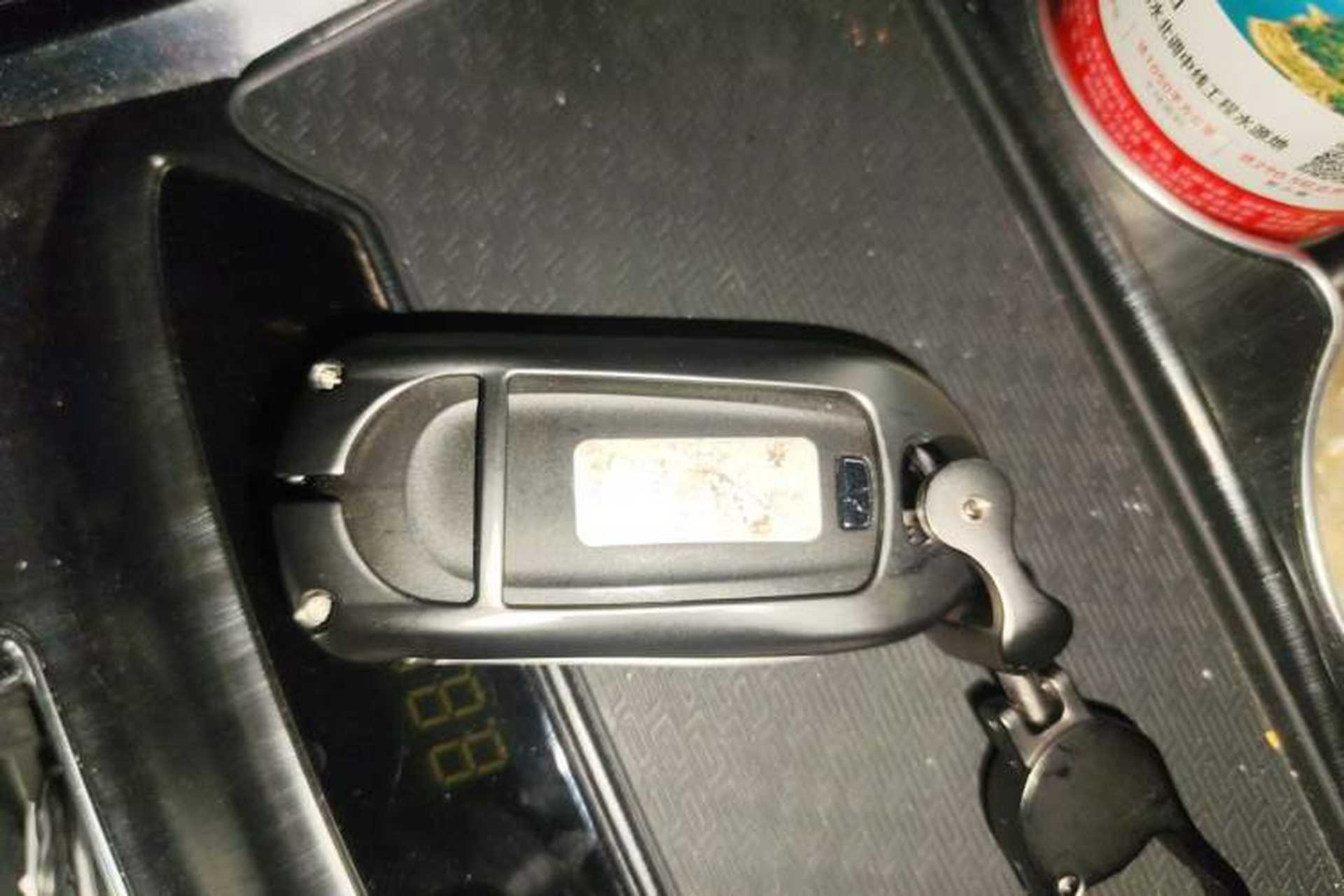 Used Buick GL8 2020 ES Land Cruiser 653T Comfort Edition Vehicle Key