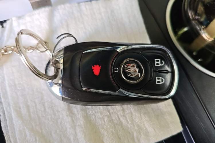 Used Buick GL8 2020 ES Land Cruiser 653T Comfort Edition Vehicle Key
