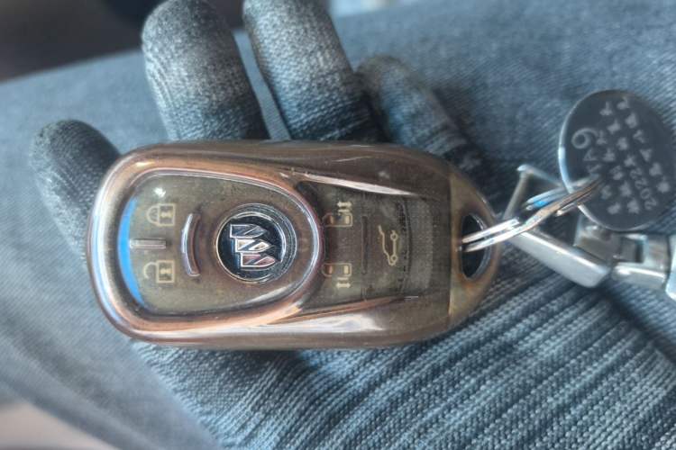 Used Buick GL8 2020 ES Land Cruiser 653T Flagship Model Vehicle Key