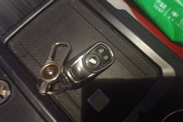 Used Buick GL8 2020 ES Land Cruiser 653T Comfort Edition Vehicle Key