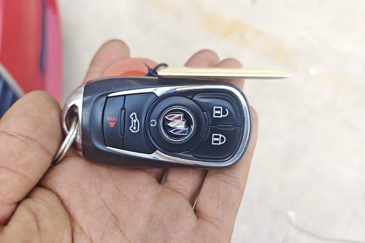 Used Buick GL8 2020 ES Land Cruiser 653T Comfort Edition Vehicle Key