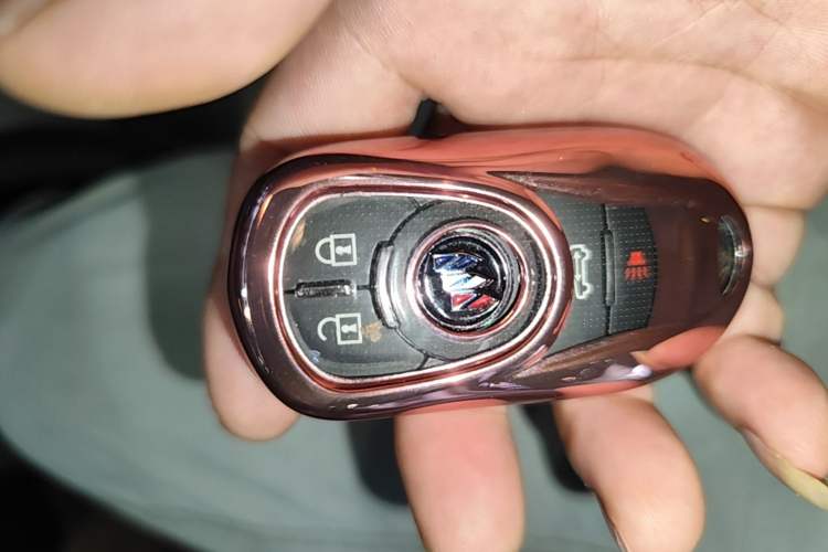 Used Buick GL8 2020 Land Business Class 652T Luxury Model Vehicle Key