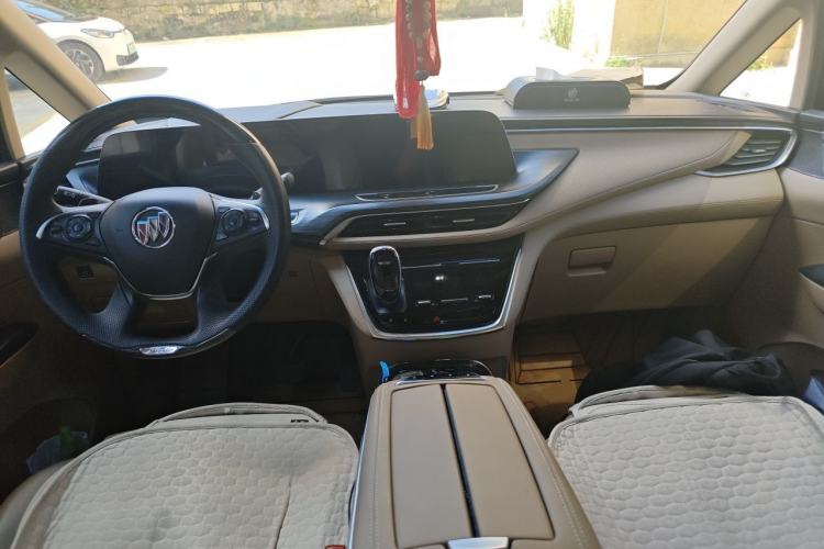 Used Buick GL8 2020 ES Land Cruiser 653T Flagship Model Center Console