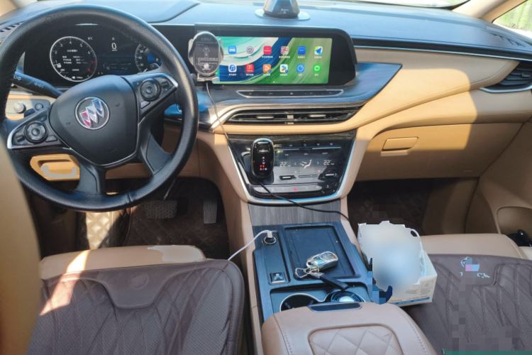 Used Buick GL8 2020 ES Land Cruiser 653T Luxury Model Center Console