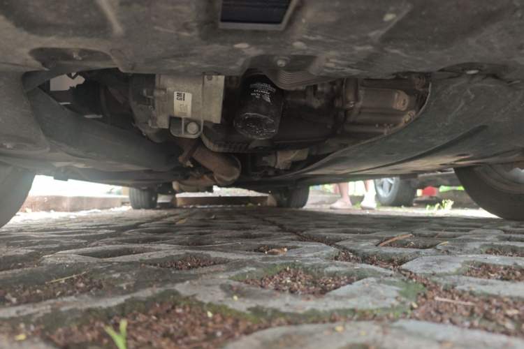 Used Buick GL8 2020 ES Land Cruiser 653T Flagship Model Chassis Front