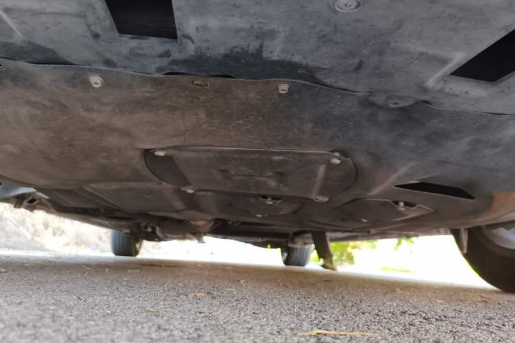 Used Buick GL8 2020 ES Land Cruiser 653T Comfort Edition Chassis Front