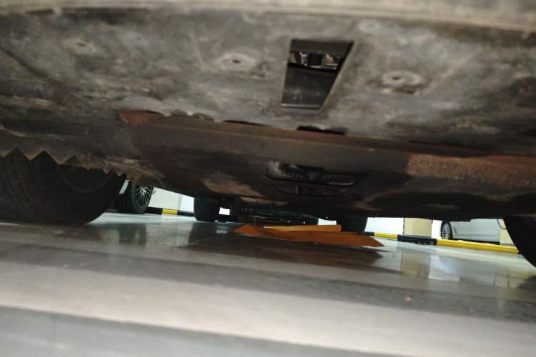 Used Buick GL8 2020 ES Land Cruiser 653T Comfort Edition Chassis Front