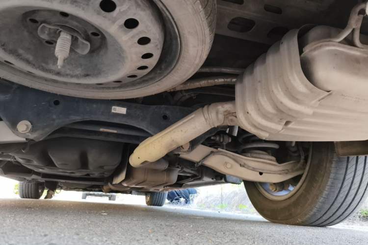 Used Buick GL8 2020 ES Land Cruiser 653T Comfort Edition Chassis Rear