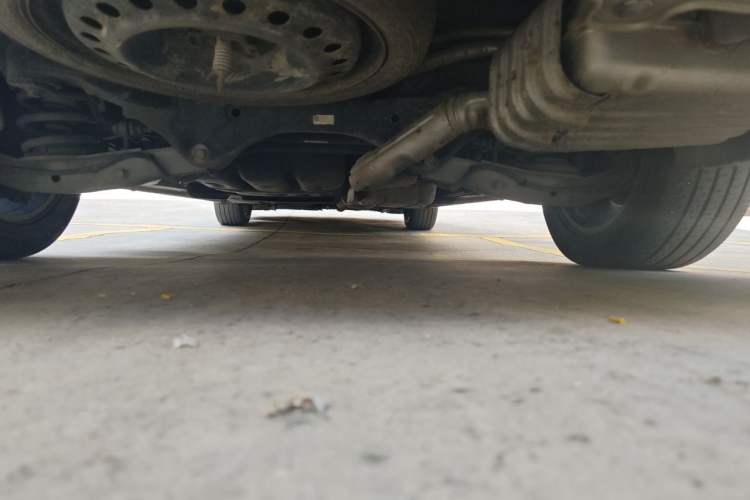 Used Buick GL8 2020 ES Land Cruiser 653T Flagship Model Chassis Rear