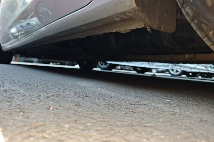 Used Buick GL8 2020 ES Land Cruiser 653T Comfort Edition Chassis Rear Left