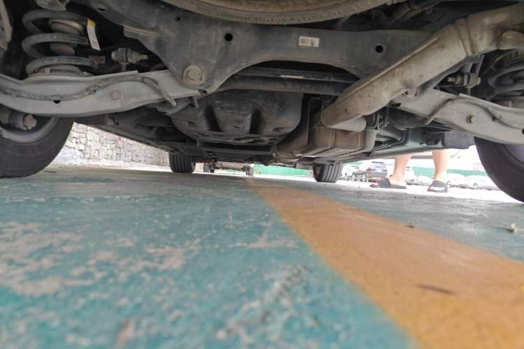 Used Buick GL8 2020 ES Land Cruiser 653T Luxury Edition Chassis Rear