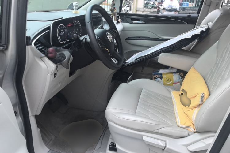 Used Buick GL8 2020 ES Land Cruiser 653T Comfort Edition Driver Seat