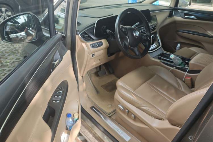 Used Buick GL8 2020 ES Land Cruiser 653T Flagship Model Driver Seat
