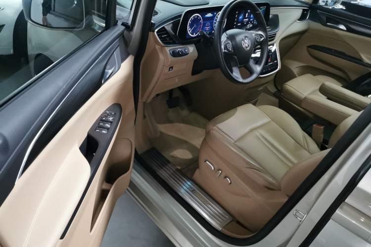 Used Buick GL8 2020 ES Land Cruiser 653T Luxury Edition Driver Seat
