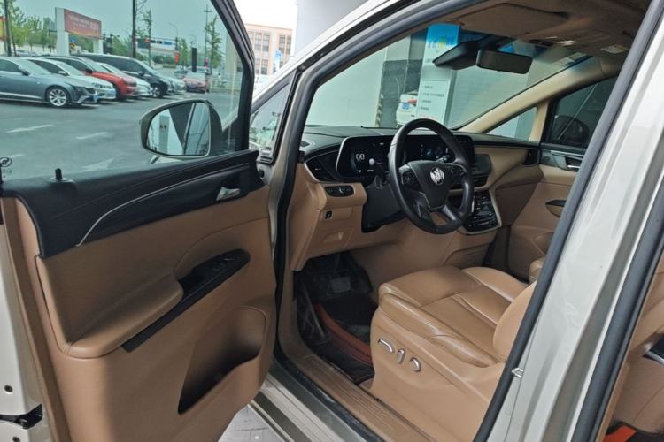 Used Buick GL8 2020 ES Land Cruiser 653T Luxury Edition Driver Seat
