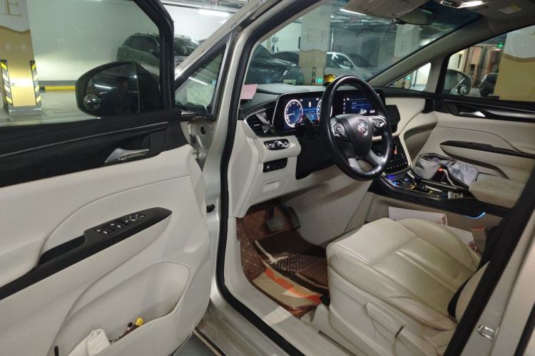 Used Buick GL8 2020 ES Land Cruiser 653T Comfort Edition Driver Seat