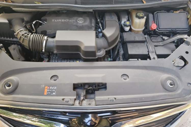 Used Buick GL8 2020 ES Land Cruiser 653T Comfort Edition Engine Bay