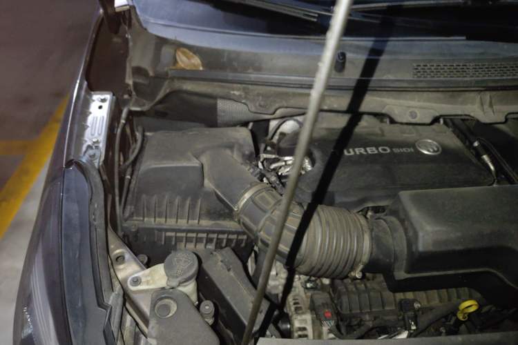 Used Buick GL8 2020 Land Business Class 652T Premium Model Engine Bay Right