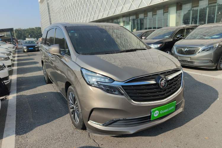 Used Buick GL8 2020 ES Land Cruiser 653T Luxury Model Exterior 2