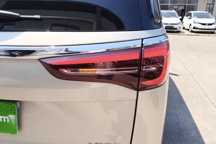 Used Buick GL8 2020 ES Land Cruiser 653T Comfort Edition Exterior 3