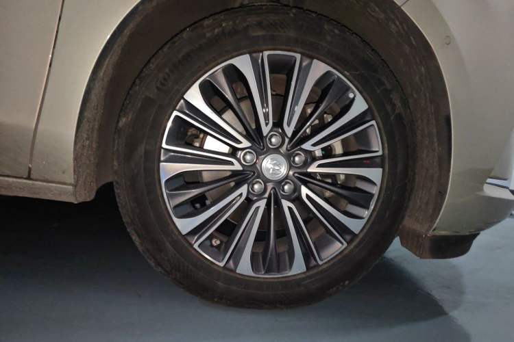 Used Buick GL8 2020 ES Land Cruiser 653T Luxury Model Exterior 7