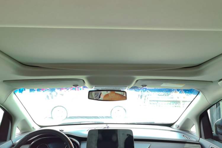 Used Buick GL8 2020 Land Business Class 652T Luxury Model Headliner