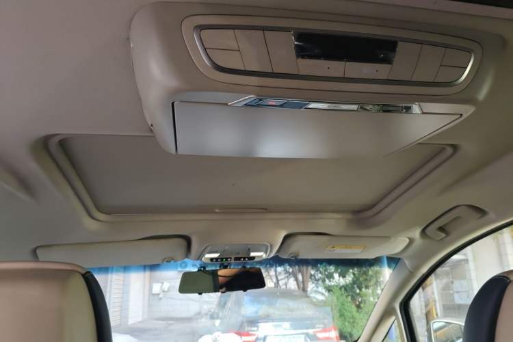 Used Buick GL8 2020 ES Land Cruiser 653T Comfort Edition Headliner