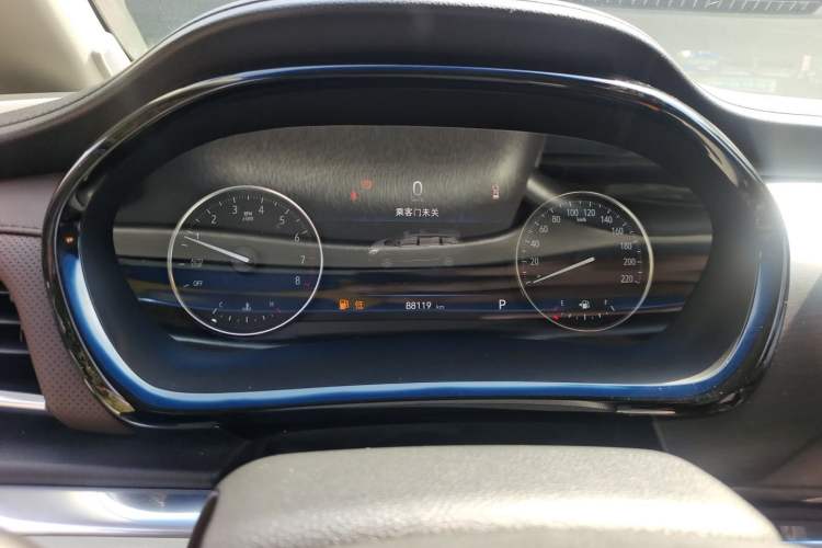 Used Buick GL8 2020 Land Cruiser Executive Class 652T Comfort Model Instrument Cluster