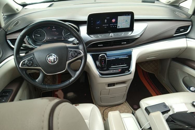 Used Buick GL8 2020 Land Business Class 652T Luxury Model Interior 2