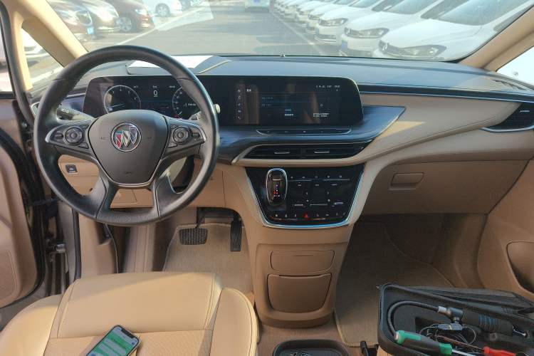 Used Buick GL8 2020 ES Land Cruiser 653T Luxury Model Interior 2