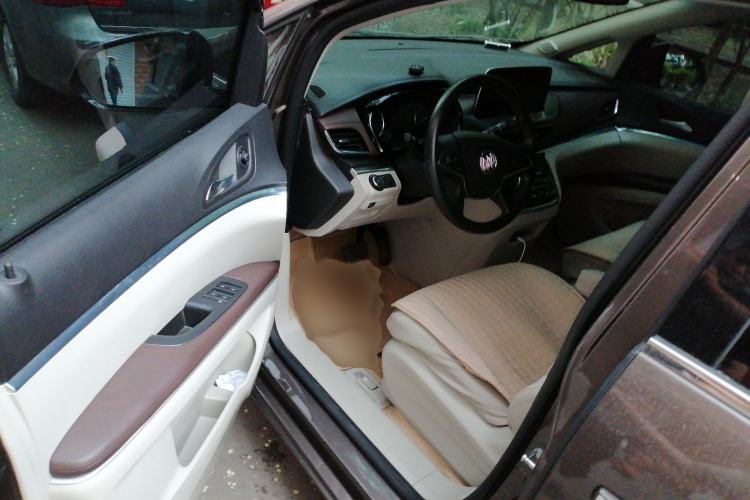 Used Buick GL8 2020 Land Business Class 652T Luxury Model Interior 3