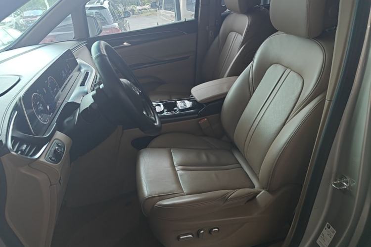 Used Buick GL8 2020 ES Land Cruiser 653T Luxury Model Left Front Seat