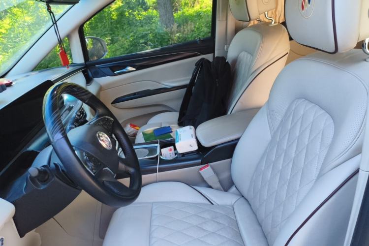 Used Buick GL8 2020 ES Land Cruiser 653T Comfort Edition Left Front Seat