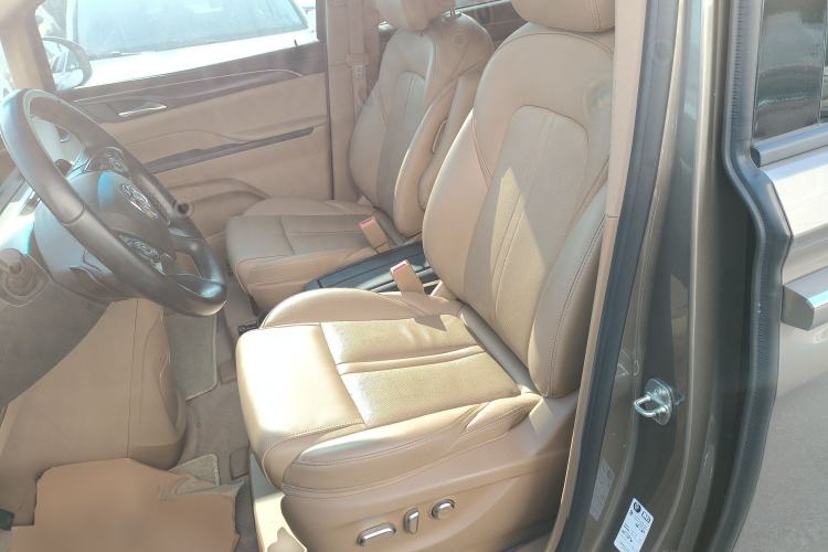 Used Buick GL8 2020 ES Land Cruiser 653T Luxury Model Left Front Seat