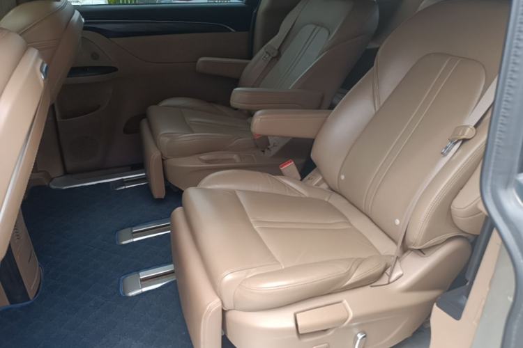 Used Buick GL8 2020 ES Land Cruiser 653T Luxury Edition Left Rear Seat