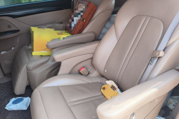 Used Buick GL8 2020 ES Land Cruiser 653T Luxury Model Left Rear Seat