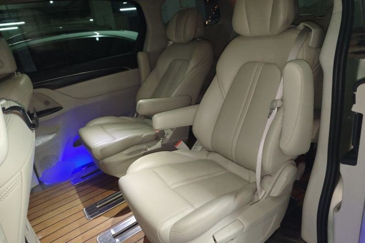 Used Buick GL8 2020 ES Land Cruiser 653T Comfort Edition Left Rear Seat