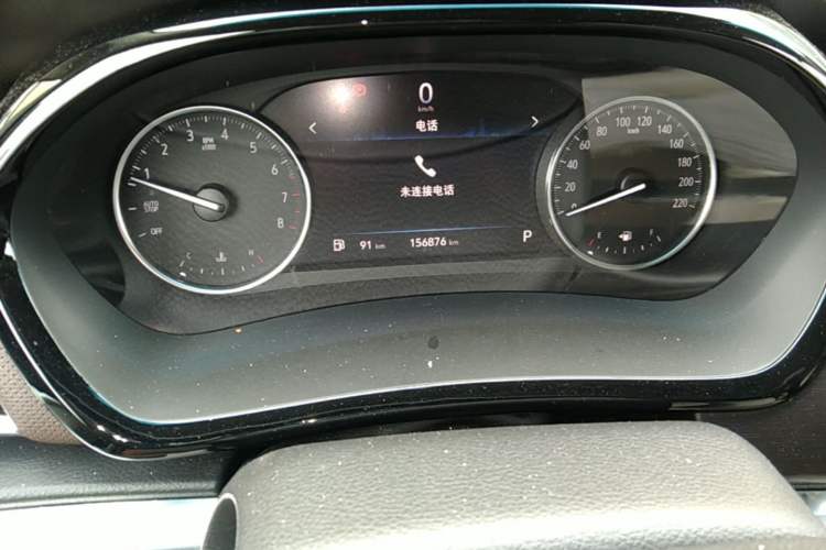 Used Buick GL8 2020 Land Business Class 652T Luxury Model Odometer Close Up