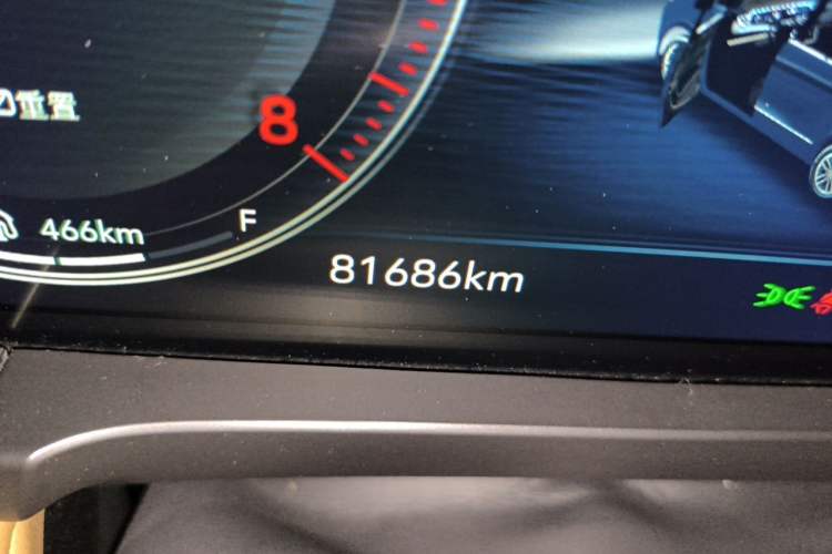 Used Buick GL8 2020 ES Land Cruiser 653T Flagship Model Odometer Close Up