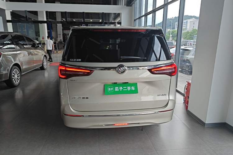 Used Buick GL8 2020 ES Land Cruiser 653T Luxury Model Rear