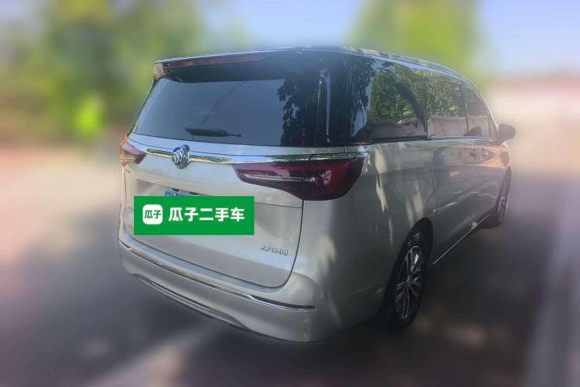 Used Buick GL8 2020 ES Land Cruiser 653T Luxury Edition Rear Right 45 Deg