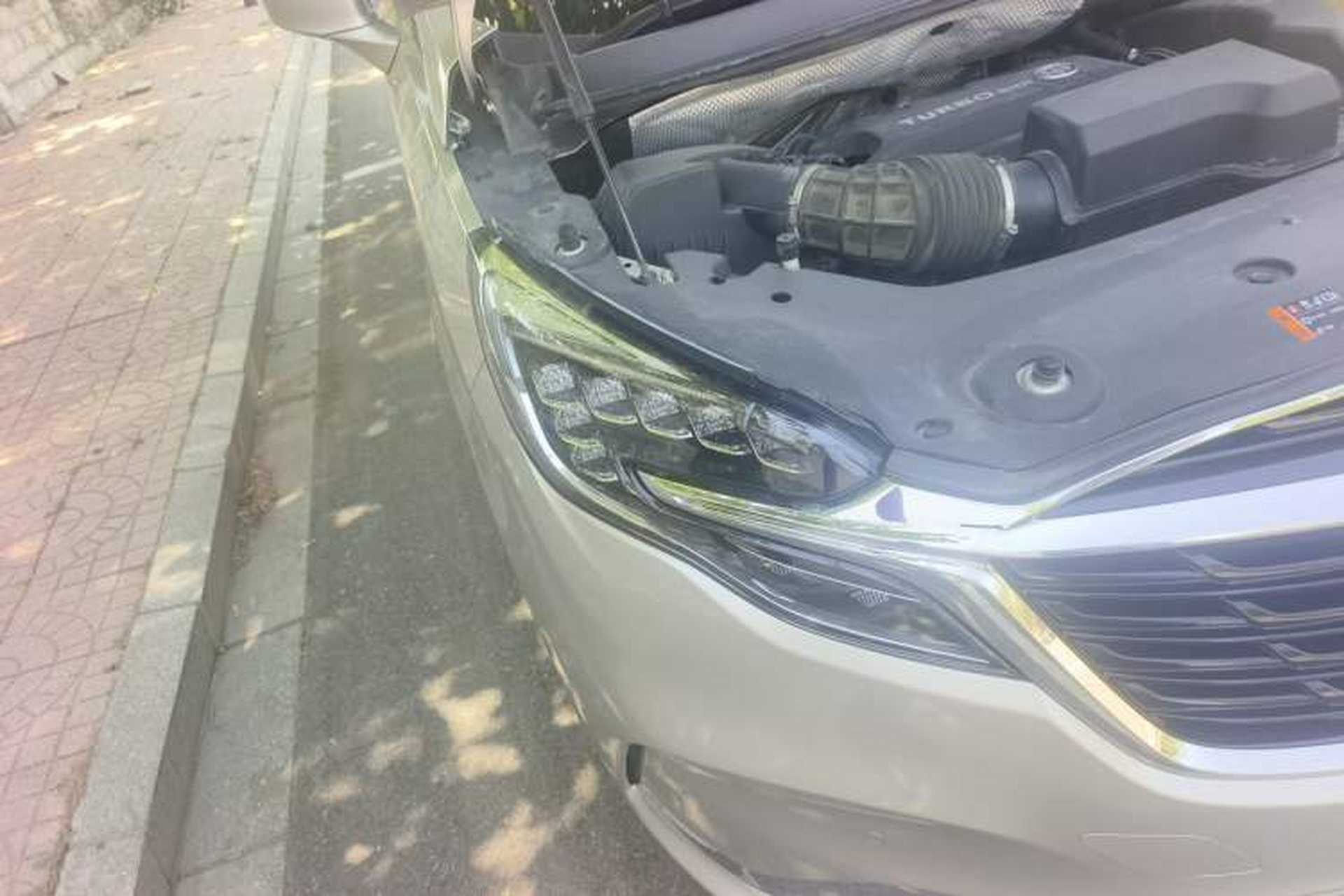 Used Buick GL8 2020 ES Land Cruiser 653T Luxury Edition Right Front Headlight