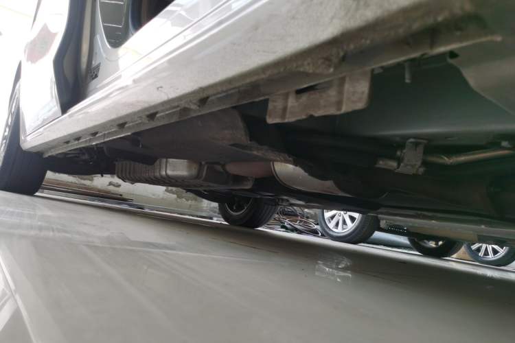 Used Buick GL8 2020 ES Land Cruiser 653T Luxury Model Right Side Sill