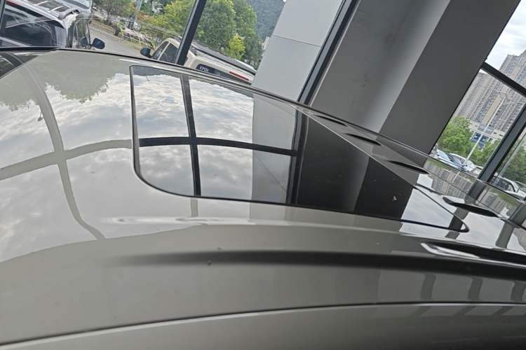Used Buick GL8 2020 ES Land Cruiser 653T Luxury Model Roof