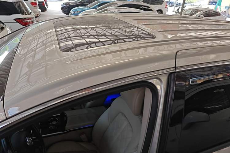 Used Buick GL8 2020 ES Land Cruiser 653T Comfort Edition Roof