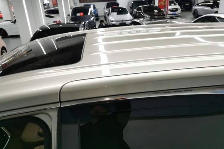 Used Buick GL8 2020 ES Land Cruiser 653T Luxury Edition Roof