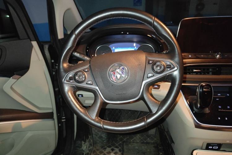 Used Buick GL8 2020 Land Business Class 652T Premium Model Steering Wheel