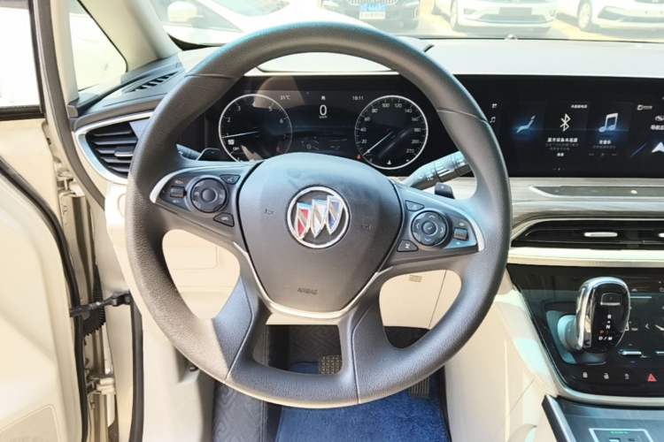 Used Buick GL8 2020 ES Land Cruiser 653T Comfort Edition Steering Wheel